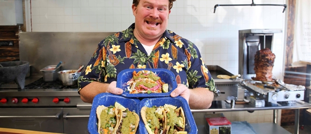 Man v. Food Season 6 Episode 19 Man v. Food Season 6 Episode 19