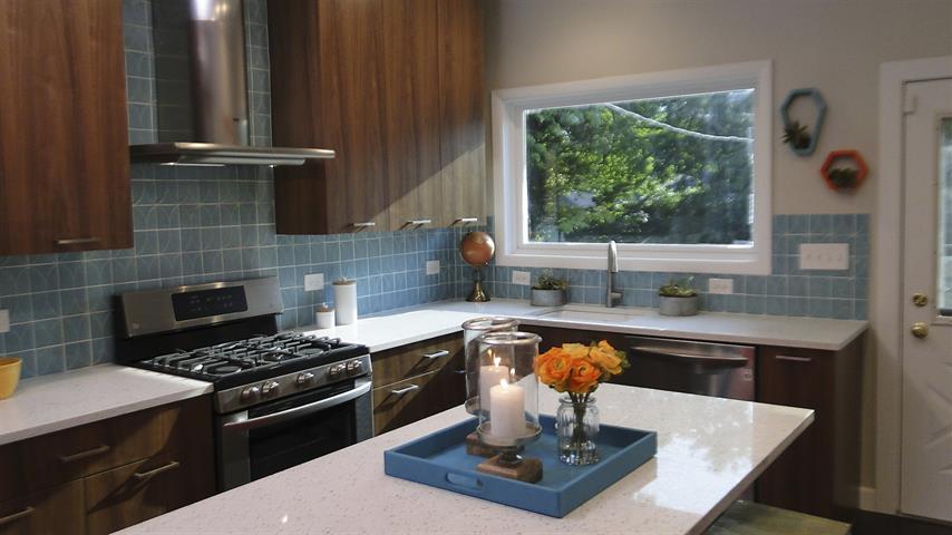 Kitchen Crashers Season 9 Episode 8 Kitchen Crashers Season 9 Episode 8